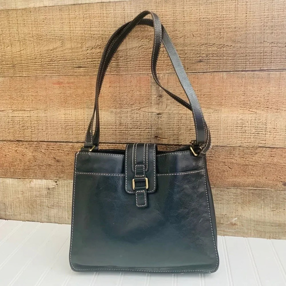 Fossil leather purse  - Picture 1 of 8